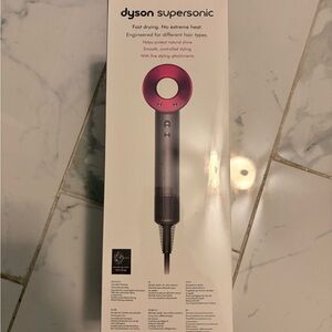 Dyson Supersonic Hair Dryer - Fuchsia and Silver